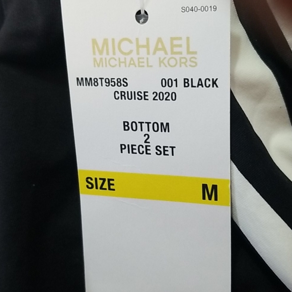 Michael kors black white 2 piece swimsuit sz M. TAG REMOVED but not worn. - Picture 5 of 6